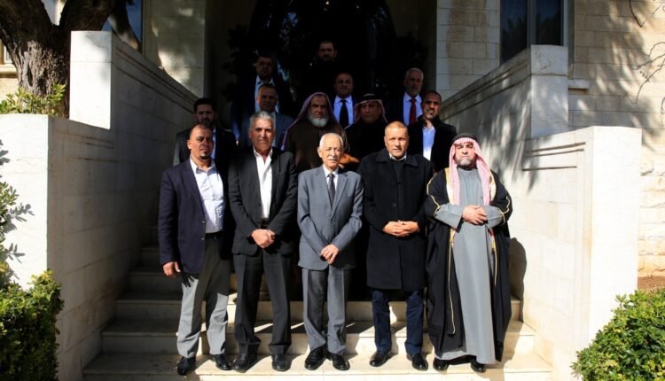 العيسوي يلتقي وفداً من أبناء الكتة