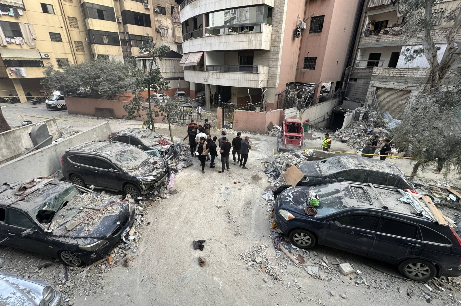 At least three people killed in an Israeli airstrike in Dahieh Lebanon - الصافي نيوز