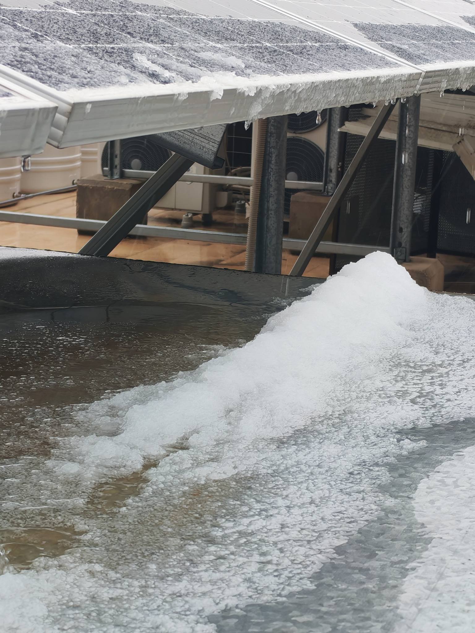 تساقط البرد 3 - الصافي نيوز